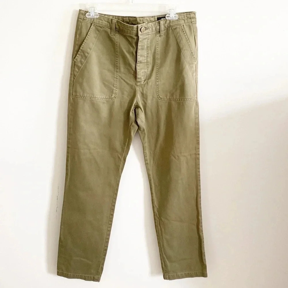 UO BDG green cargo Khaki straight crop pants
